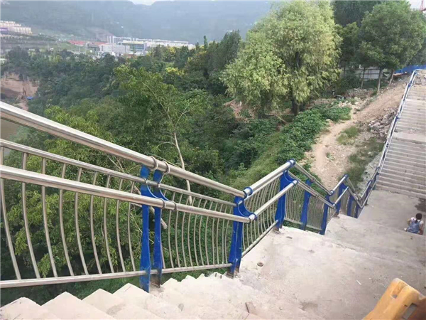 湛江不锈钢桥梁栏杆